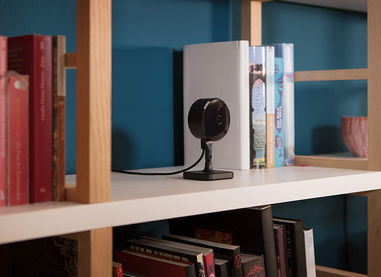 Eve Cam review: a simple and small HomeKit camera - 9to5Mac